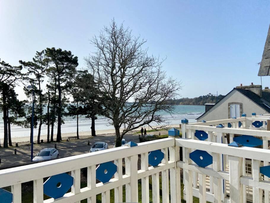 Appartement En Duplex Front De Mer, Cap Coz Фуенан Екстериор снимка