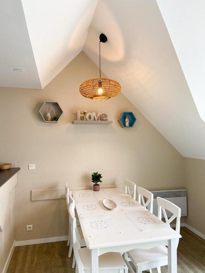 Appartement En Duplex Front De Mer, Cap Coz Фуенан Екстериор снимка